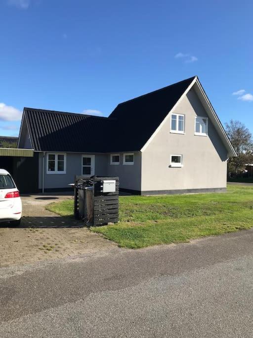 Hyggeligt Byhus Taet Ved Skov Og Togstation Ålbæk Exterior foto