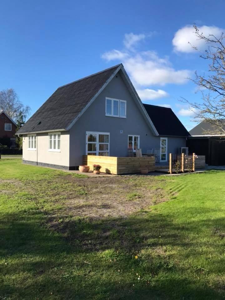 Hyggeligt Byhus Taet Ved Skov Og Togstation Ålbæk Exterior foto